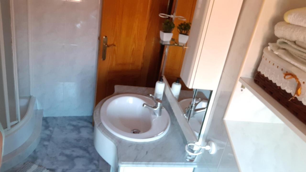 Apartamento Ático en Pontevedra ciudad Exterior foto